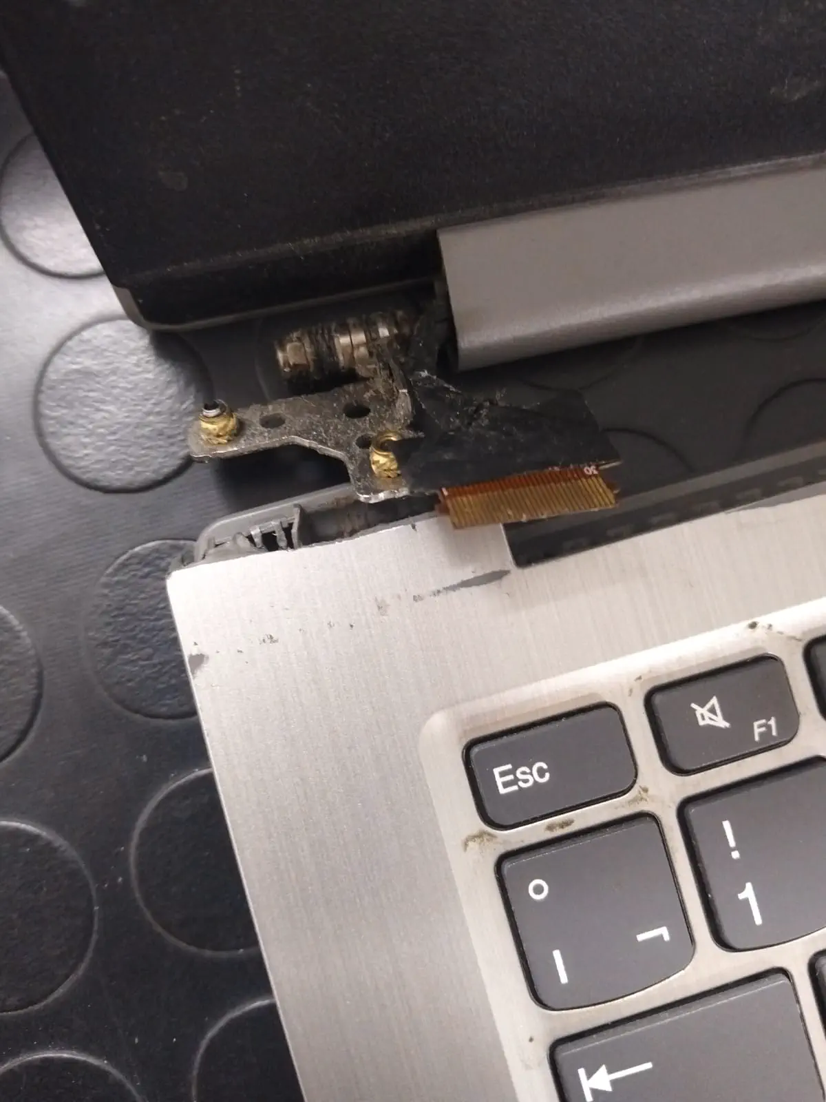 Broken laptop